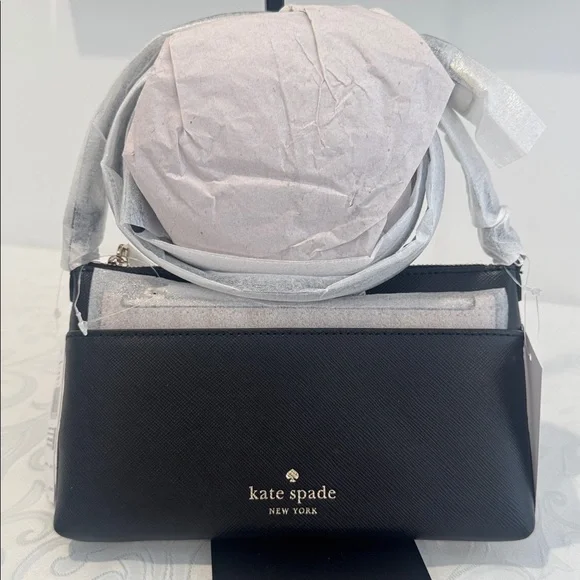 ♠️Kate Spade Black Crossbody Bag w/ Removable Pouch - Picture 8 of 15
